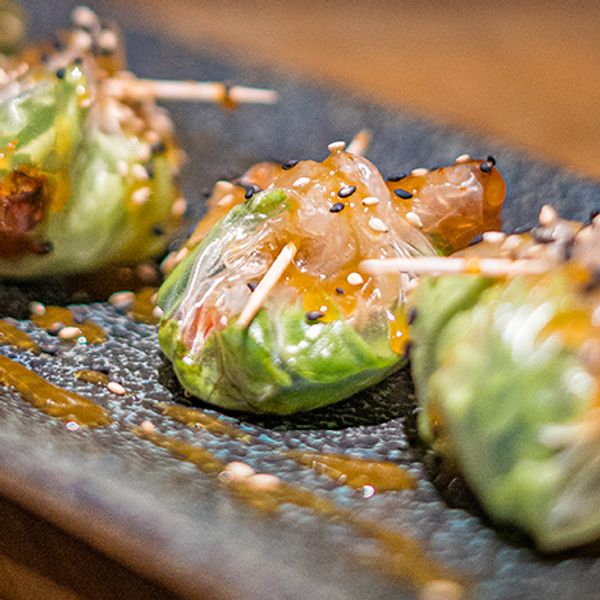 Spicy Rolls. Rice paper rolls stuffed with spicy shrimp. 7.5 EUR. Japanese, Sushi, Asian