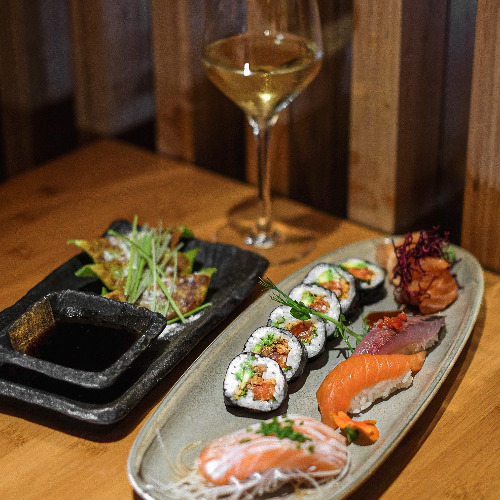 Sushi Combo. Assorted fish and salmon belly. 11.95 EUR. Japanese, Sushi, Asian